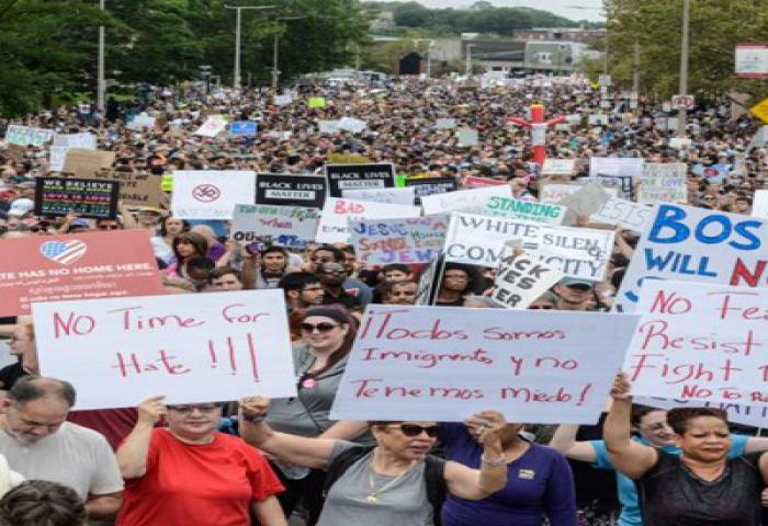 Demo Menentang Ujaran Kebencian di Boston